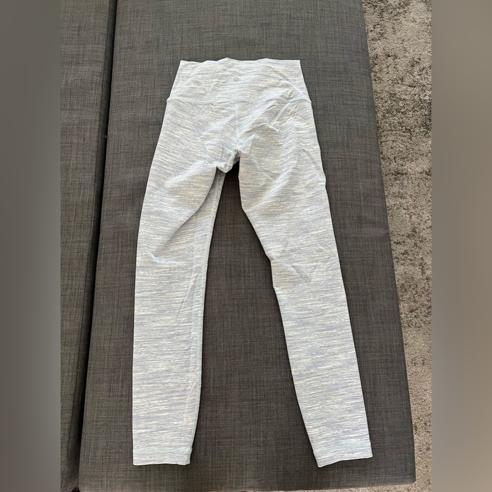 Winder Under Lululemon Leggings